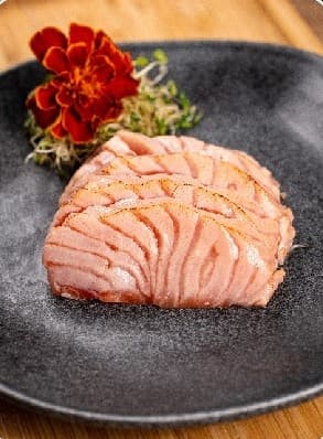 Sashimi de Salmão Maçaricado