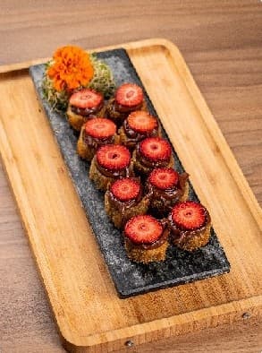 Hot de Banana com Morango